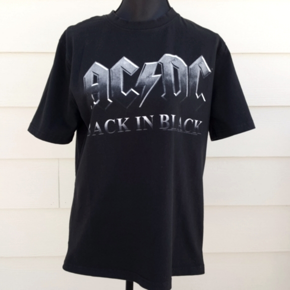 AC/DC Tops - 3/$30💥 Band Tee AC/DC Back in Black Unisex 2011 T-Shirt